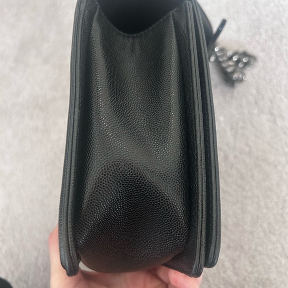Chanel Caviar New Medium Boy Bag - Picture 8 of 16